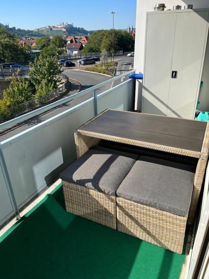 Schoenes Apartment Mit Festungsblick - Free Parking - Wurzburg Ngoại thất bức ảnh
