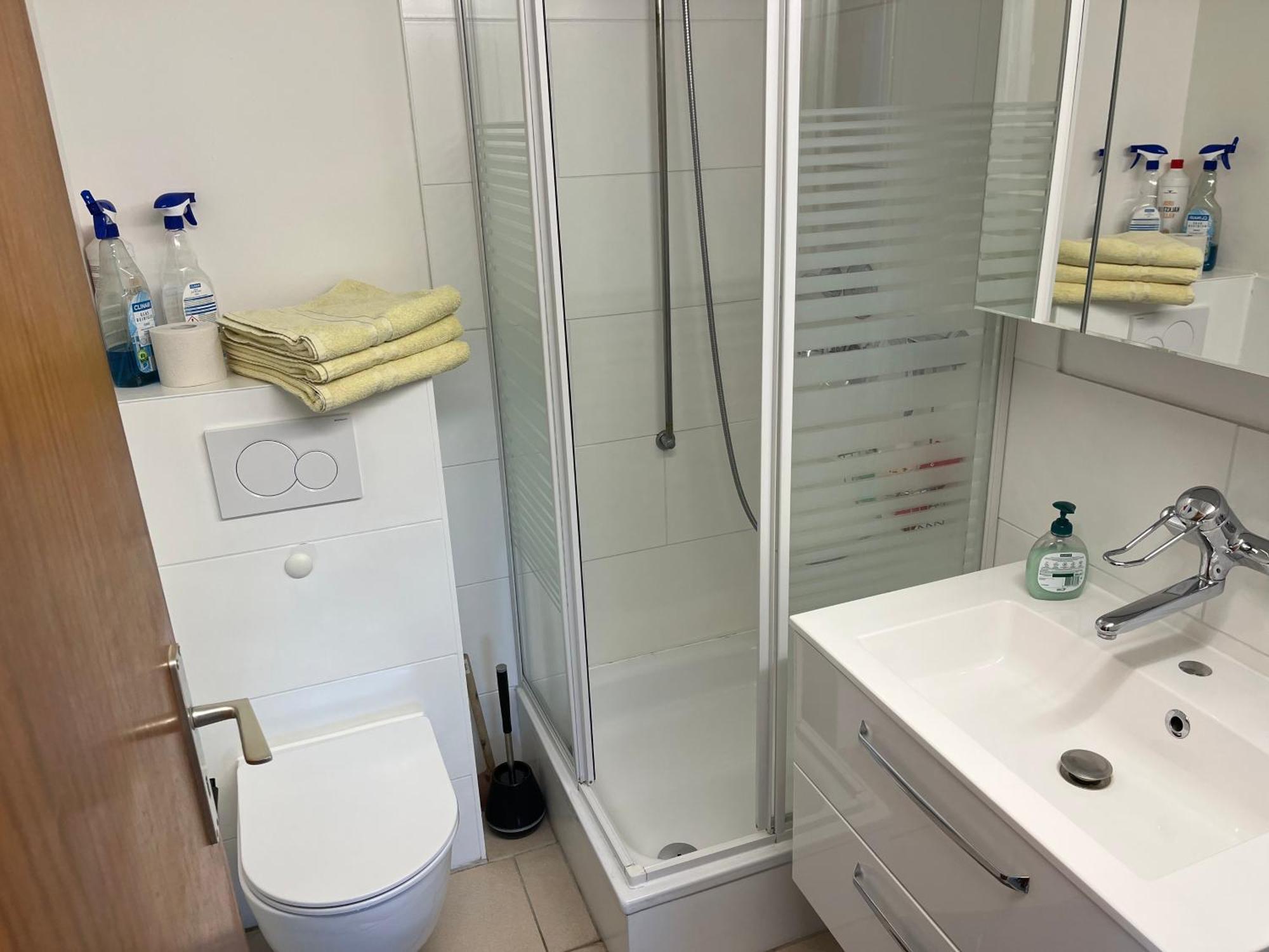 Schoenes Apartment Mit Festungsblick - Free Parking - Wurzburg Ngoại thất bức ảnh